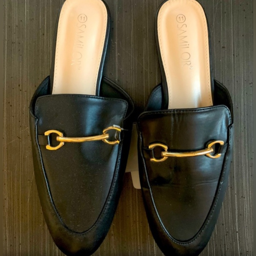 NWT Black Pleather Mules